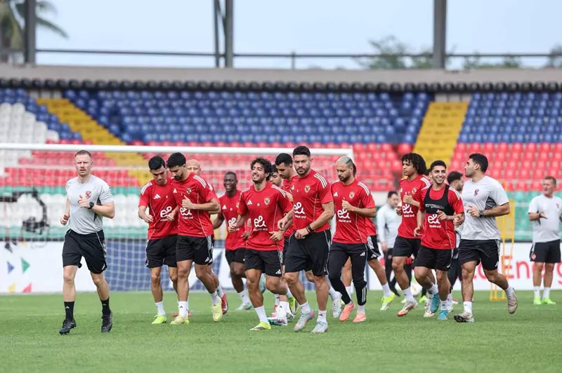 برئاسة محمد الجارحي.. بعثة الأهلي تطير إلى الجزائر الخميس 